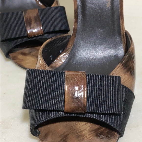 STUART WEITZMAN heels - Picture 7 of 8